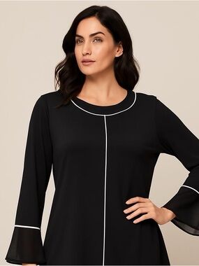 Ann Klein Black blouse with‎ White Trim size L